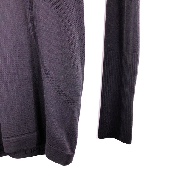 Lululemon Run Swiftly Tech T-Shirt - Picture 5 of 8